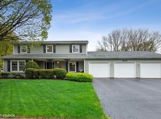 1008 Belaire Ct, Naperville, IL 60563