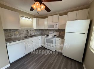 410 W Allen St, Spring Hill, KS 66083
