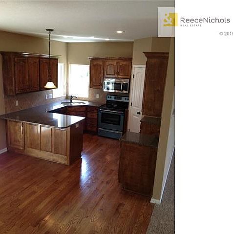 2nd image of 321 Tamera Dr