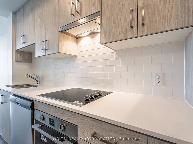 461 Green Rd #618 — Photo 7