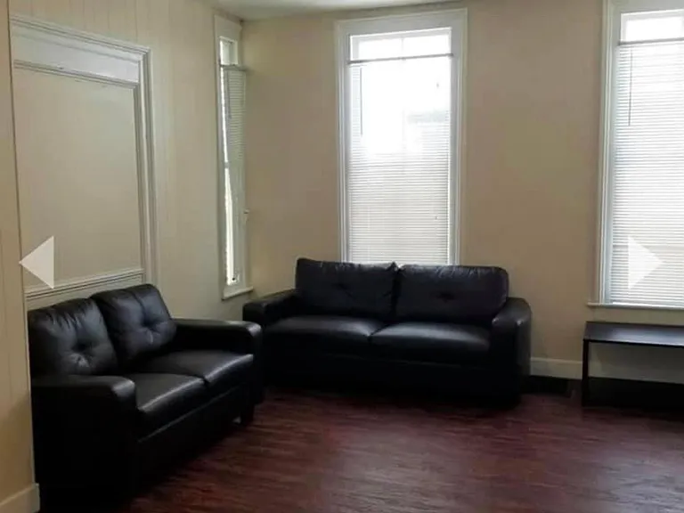 80 Oak St — Photo 14