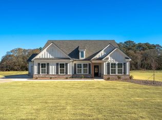 93 Tomahawk Trl, Good Hope, GA 30641