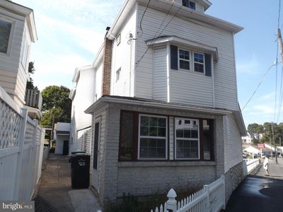 110-112 N Lehigh Ave, Frackville, PA, 17931