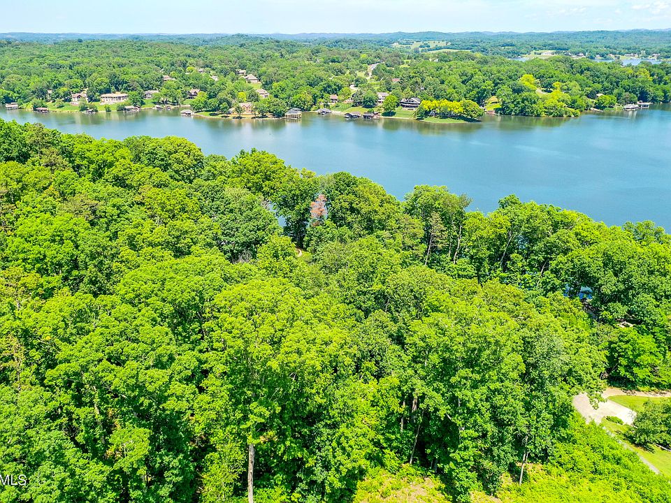 1st image of 930 Parks Ferry Road