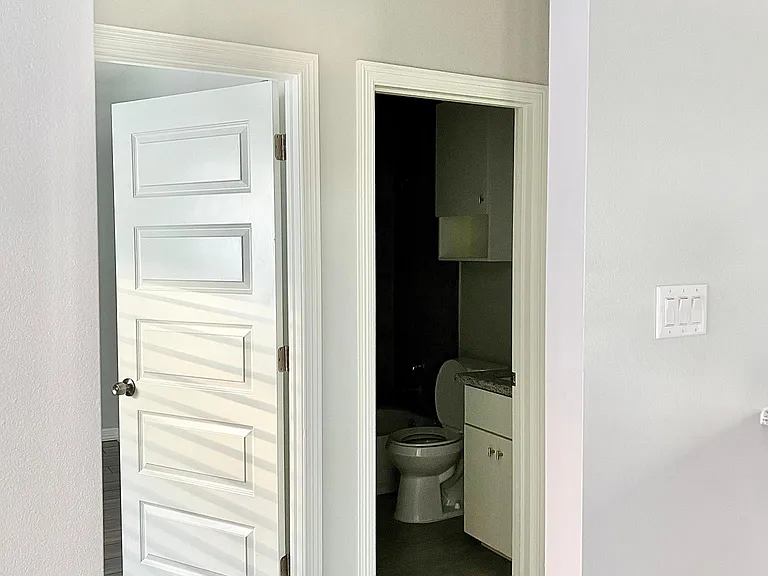 1201 W Heritage Dr — Photo 5