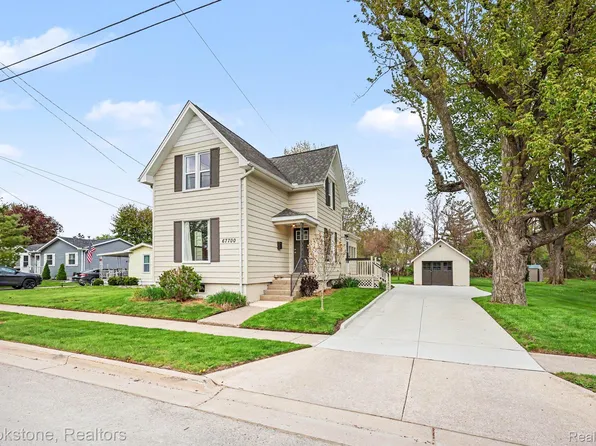 67700 S Forest Ave, Richmond, MI 48062