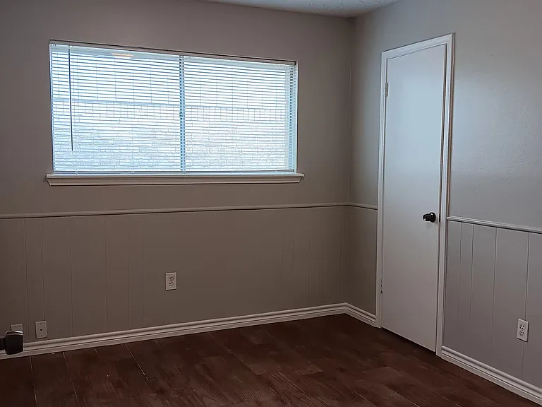 8527 Riptide Dr — Photo 12