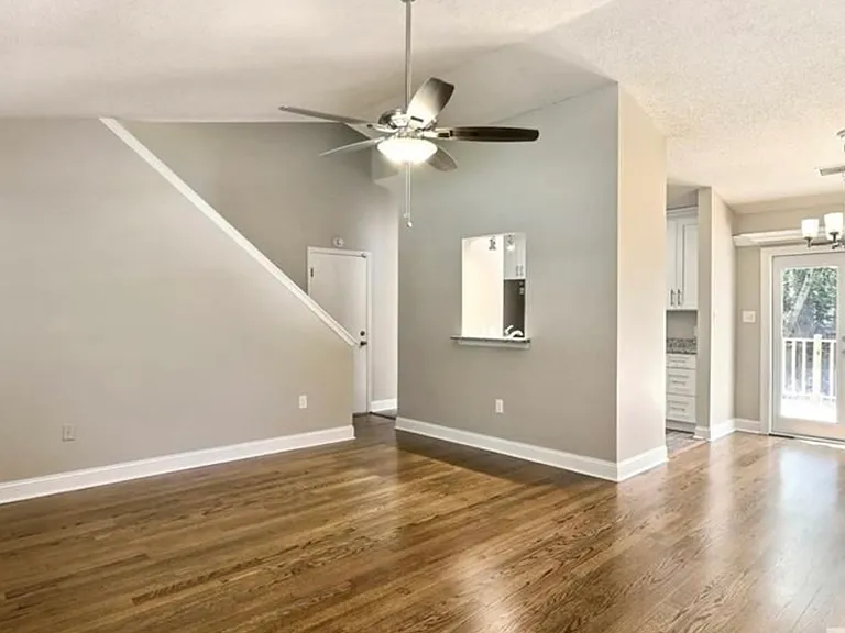 538 Oemler Loop — Photo 5