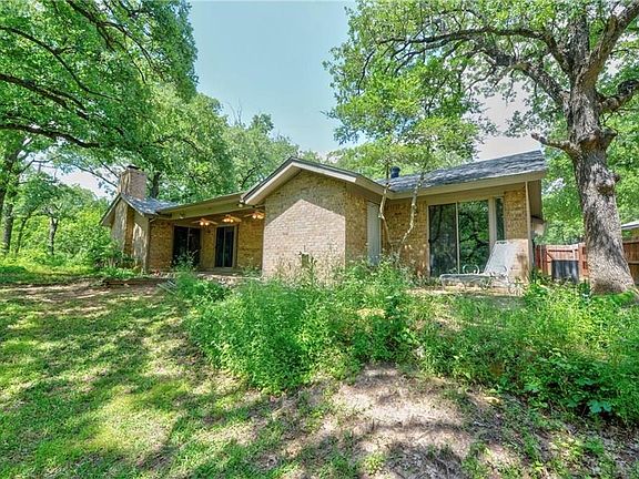 4th image of 2017 Mosswood Ct