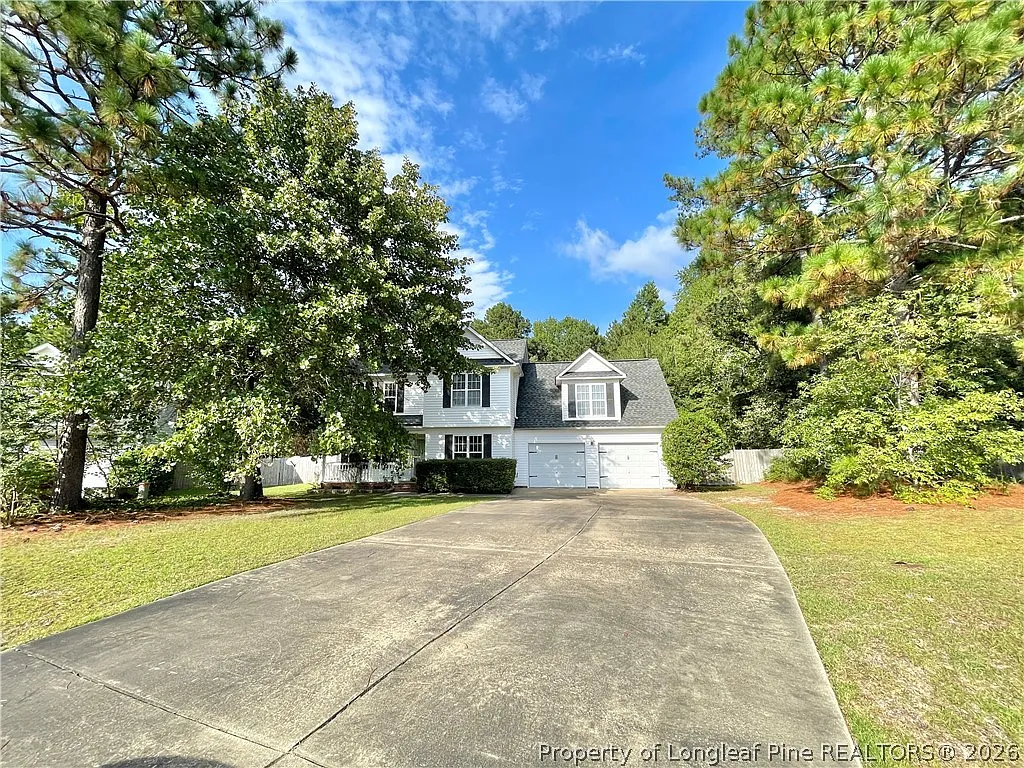 3 bed, 2.5 bath, 1964 sqft, $1,850 — Photo 2