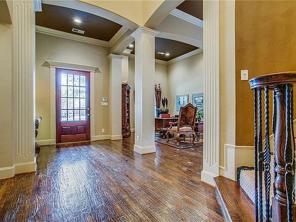 3rd image of 4659 Donegal Dr