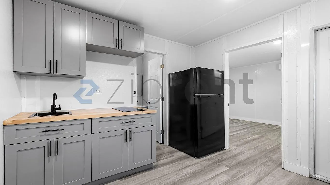 19215 NW 7th Ct — Photo 1