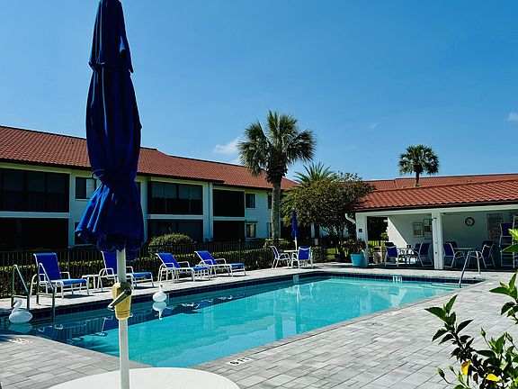 4th image of 4987 Pepper Cir #1-I-108