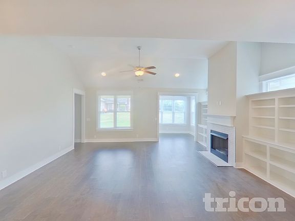 2nd image of 228 Rockcastle Dr