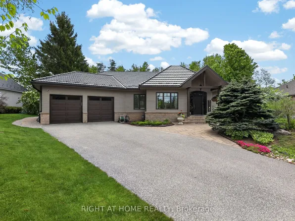 13 Alpine Way, Oro Medonte, ON L0L 2L0