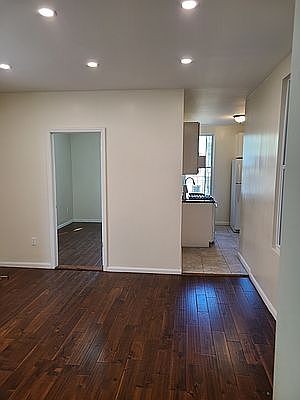 1st image of 3030 43rd St #2B