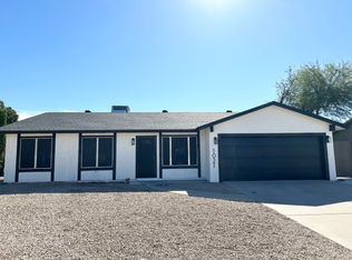 1021 W Hononegh Dr, Phoenix, AZ 85027