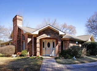 201 Village Green Dr, Longview, TX 75605