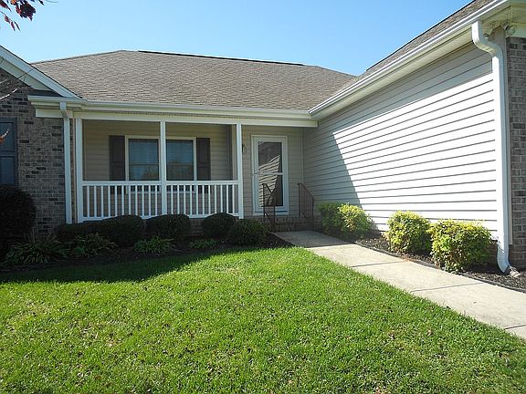3rd image of 111 W Vista View Pl