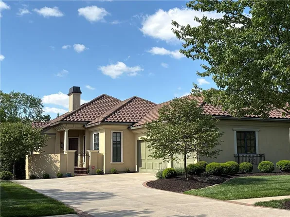 3313 W 138th St, Leawood, KS 66224