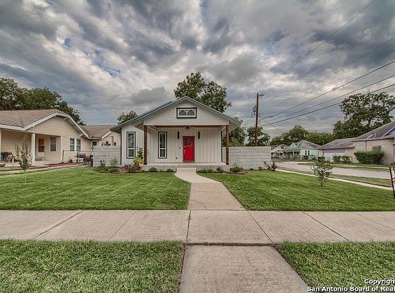 2nd image of 1227 Nolan St