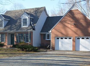 6 Rappahannock Dr, Fredericksburg, VA 22406