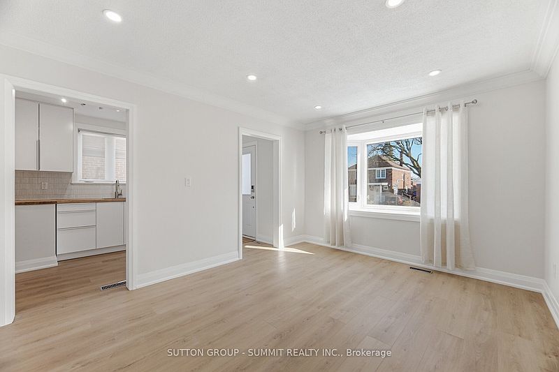 Toronto House for rent - 3 Bedrooms — photo 4