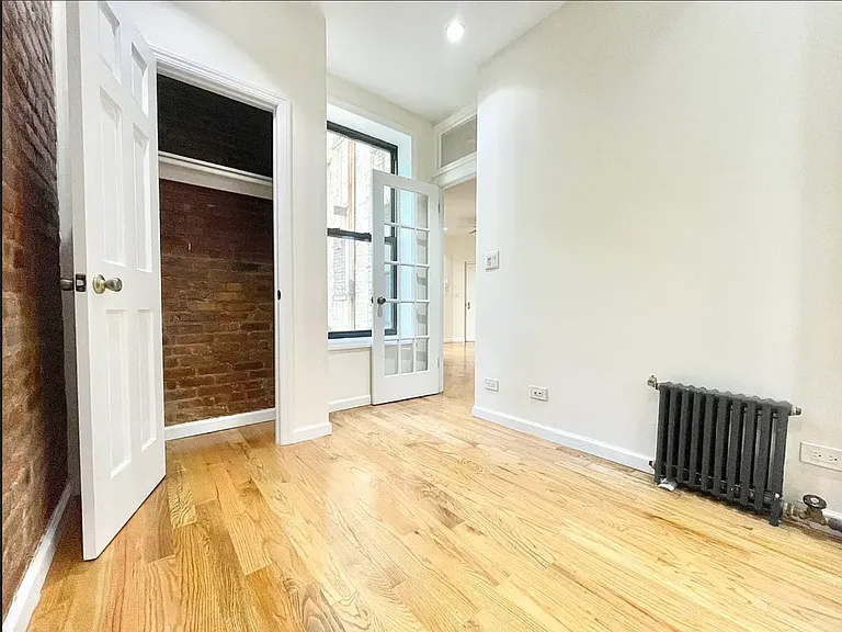 217 E 22nd St #6 — Photo 9