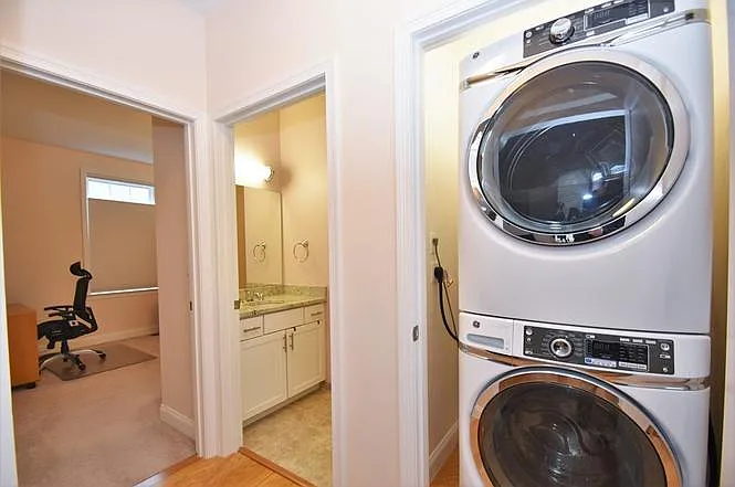 855 Main St #33 — Photo 6