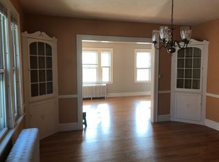 26 Vincent St, West Hartford, CT 06119
