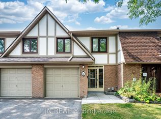 15 Gatwick Ln, Brampton, ON L6S2E4