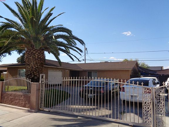 4th image of 4820 E Imperial Ave