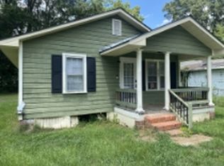 907 Gladstone St, Florence, SC 29501