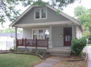 2323 N 69th St, Wauwatosa, WI 53213