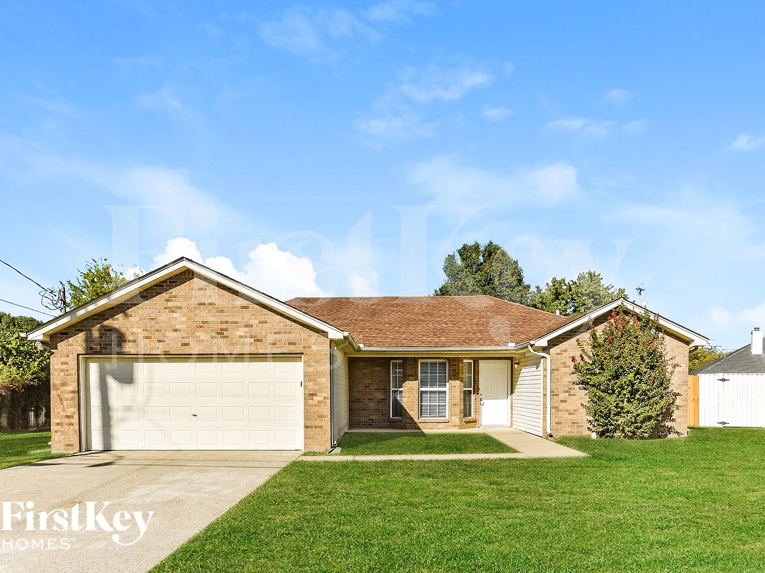 3 bed, 2.0 bath, 1363 sqft, $2,060 — Photo 1