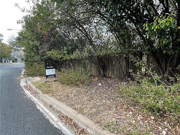 5th image of 4206 Hyridge Dr