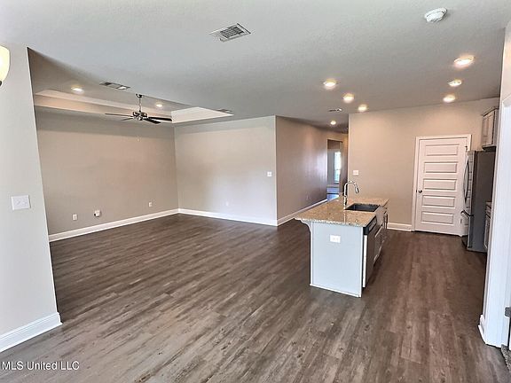 5th image of 7320 Shearwater Way