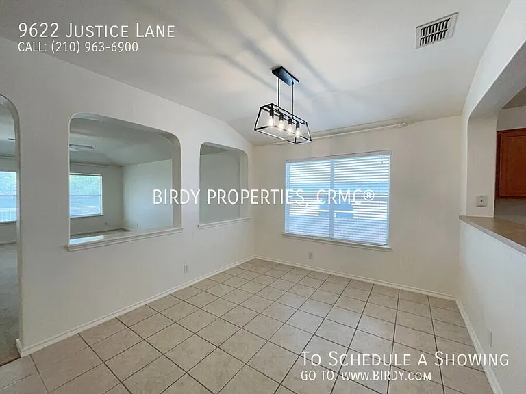 9622 Justice Ln — Photo 11
