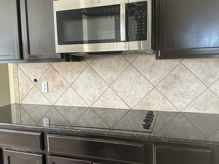 5301 Flatiron Dr — Photo 12
