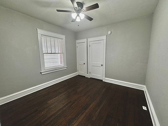 5th image of 2906 E 40th St