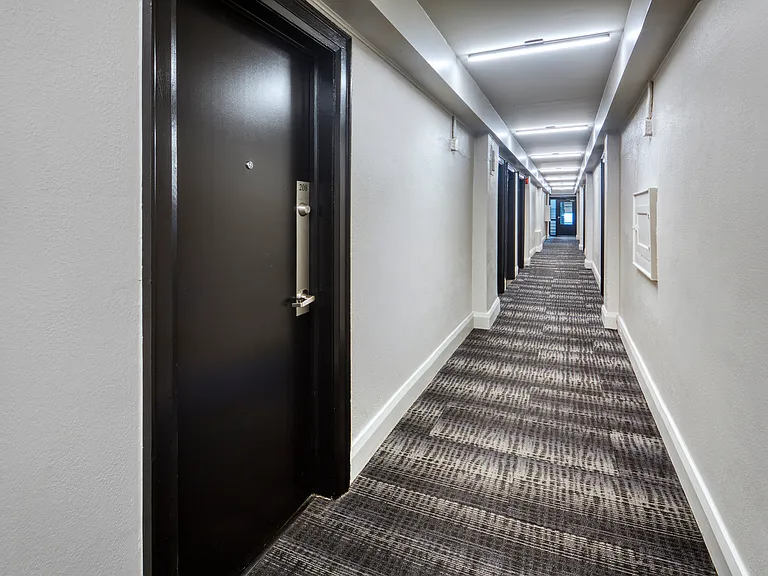 262 Jarvis St — Photo 1