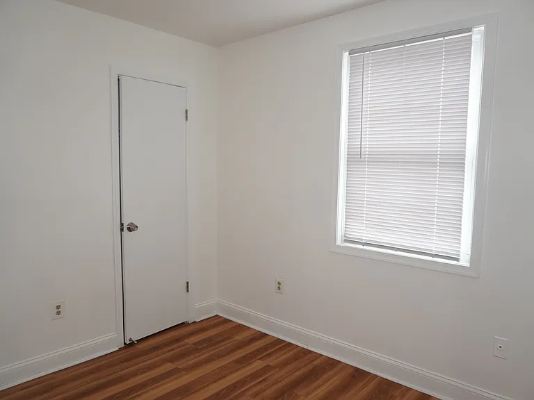 4320 Monroe St — Photo 26