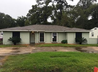 7414 Glen Manor Dr, Houston, TX 77028