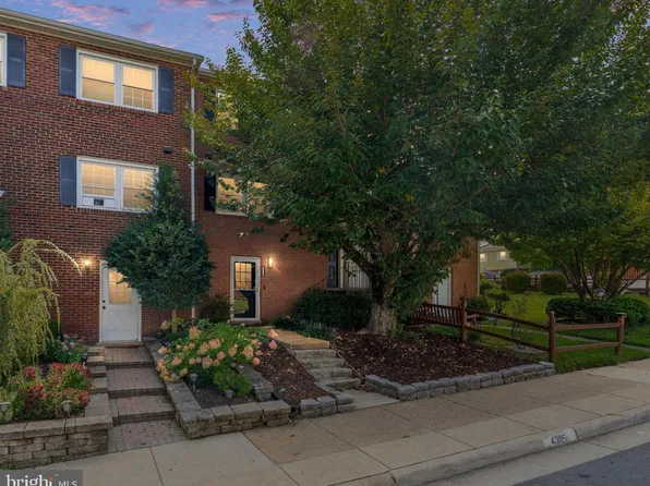 4305 Ensbrook Ln, Woodbridge, VA 22193