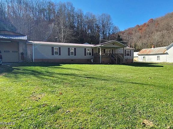 2nd image of 588 Hutton Br