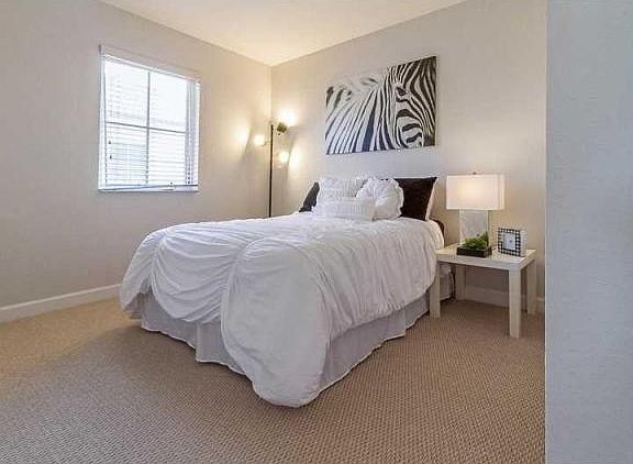 3rd image of 130 Jacaranda Country Club Dr