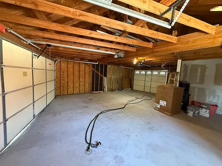 3800 Casey Ct — Photo 41