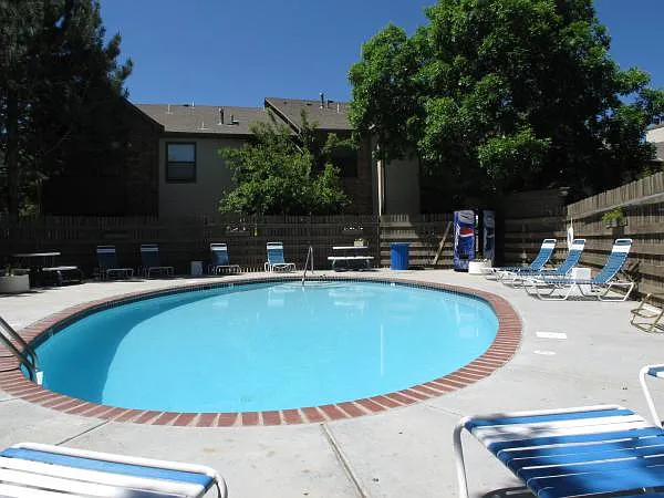 Quincy Ridge Apartments — Photo 32