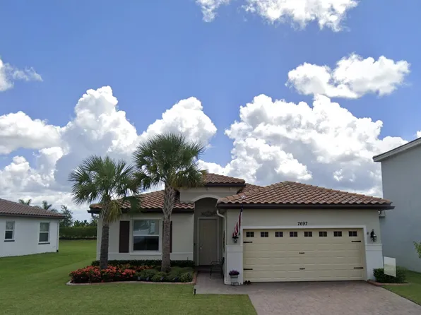 7697 NW Greenbank Circle, Port St Lucie, FL 34987