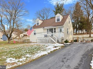 68 Village Way, Malvern, PA 19355